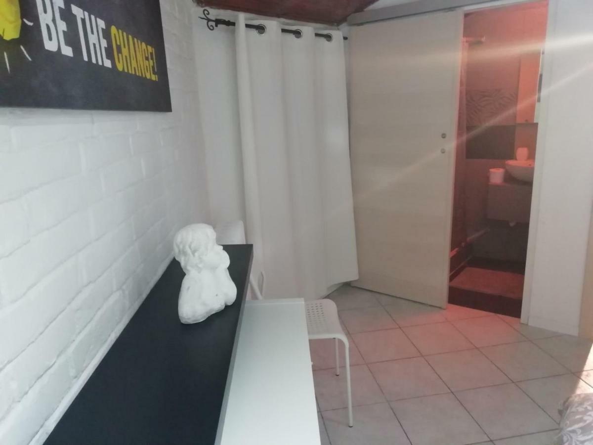 Sweet Apartment Suite Castelmerlo Bologne Extérieur photo